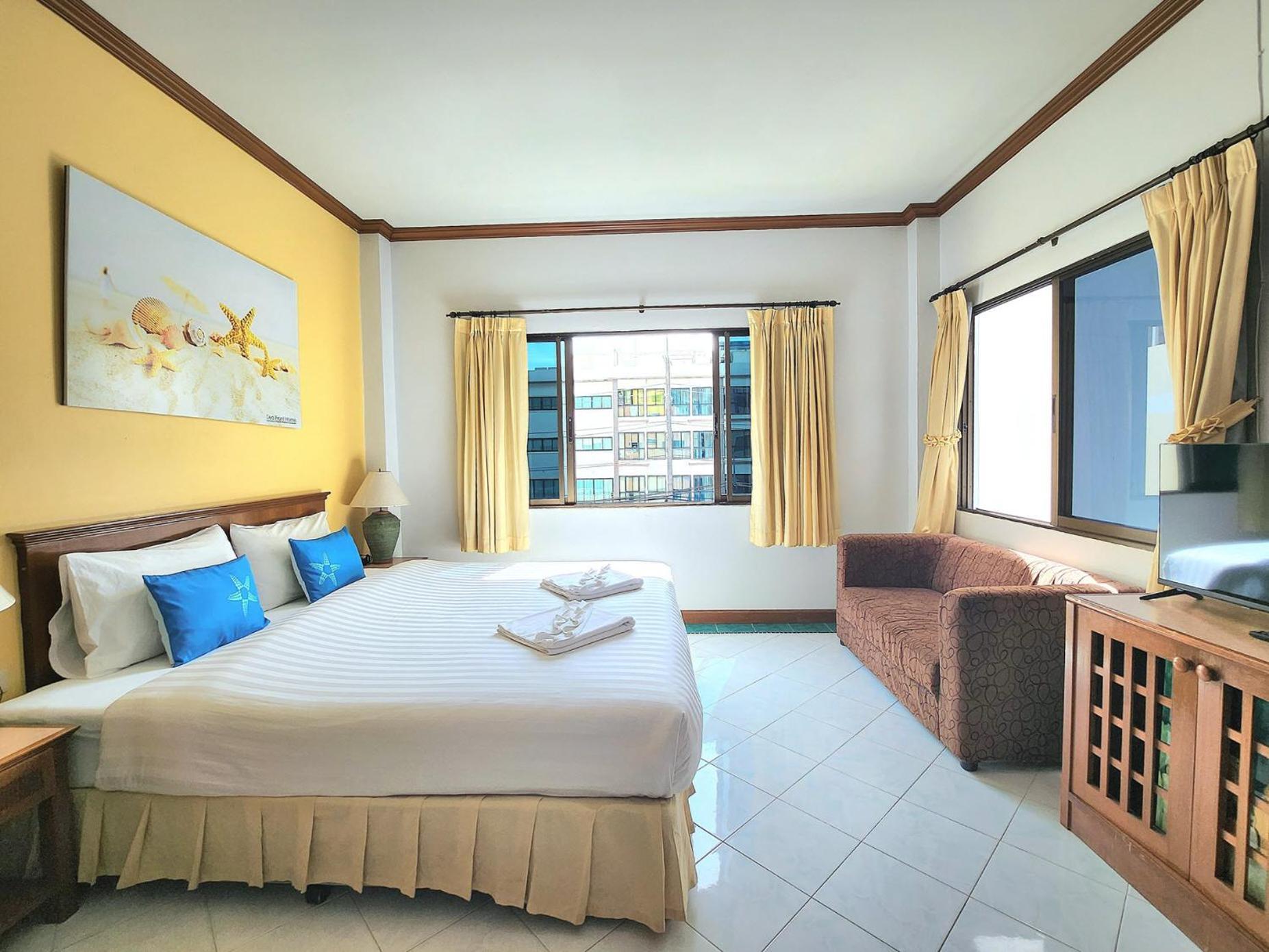 Sea Front Home Hotel - Patong Beach Exteriér fotografie