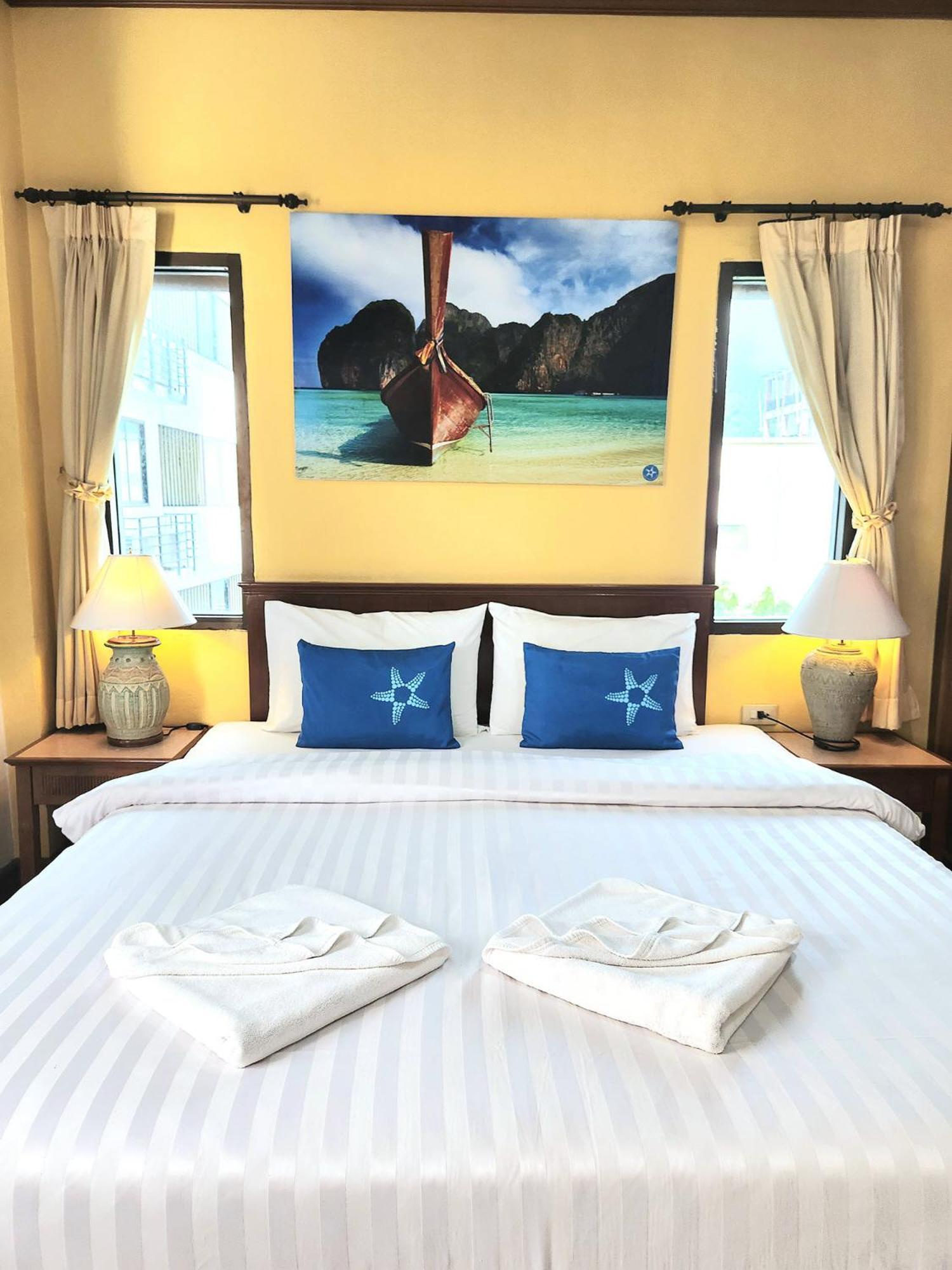 Sea Front Home Hotel - Patong Beach Exteriér fotografie