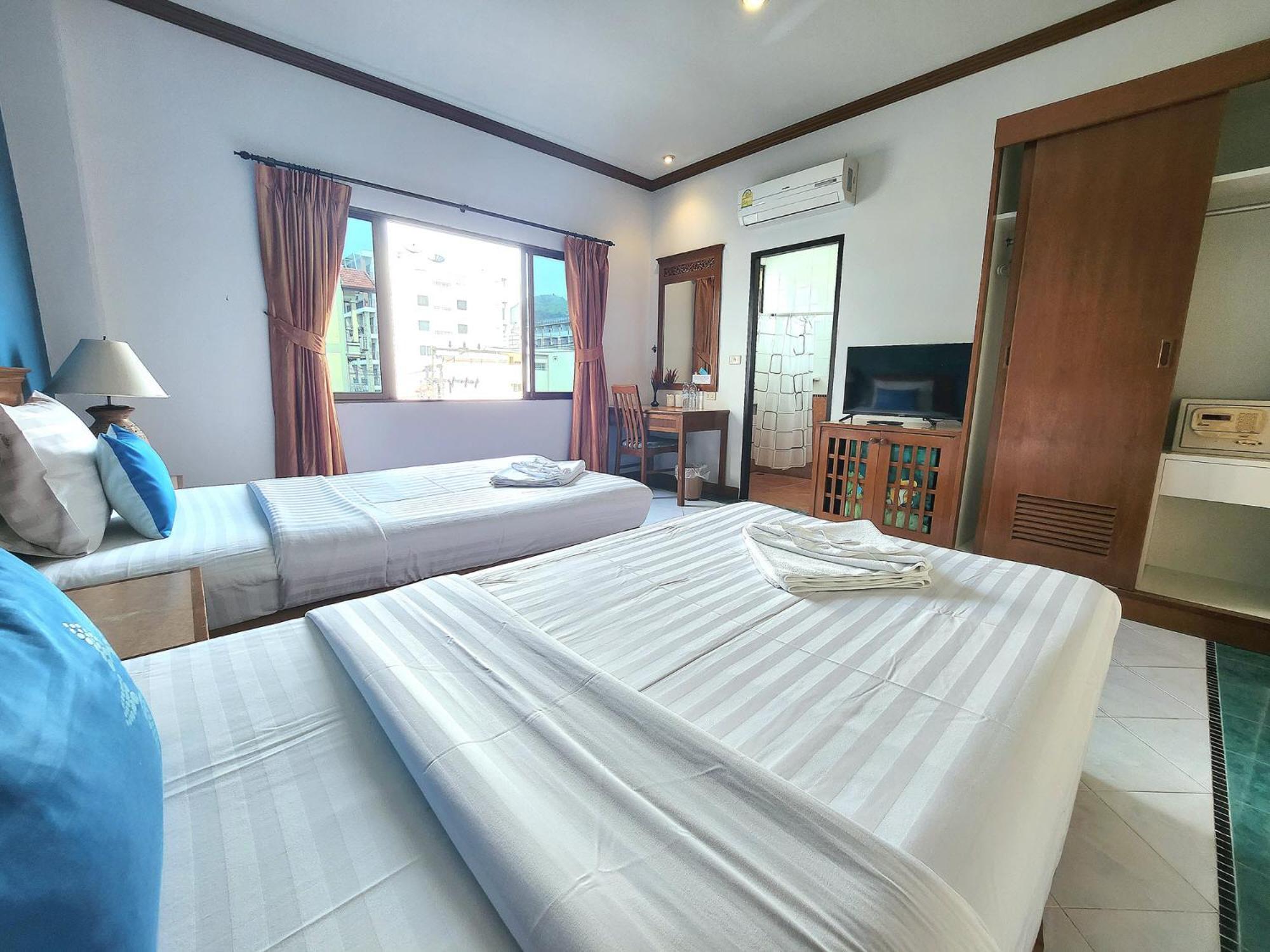 Sea Front Home Hotel - Patong Beach Exteriér fotografie