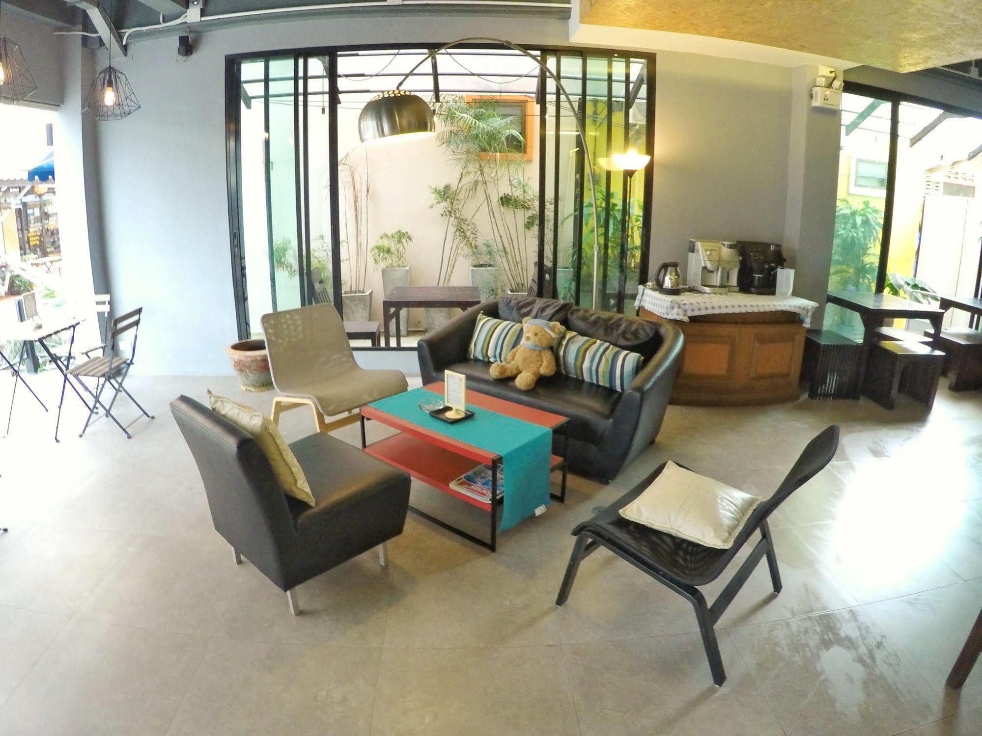 Sea Front Home Hotel - Patong Beach Exteriér fotografie