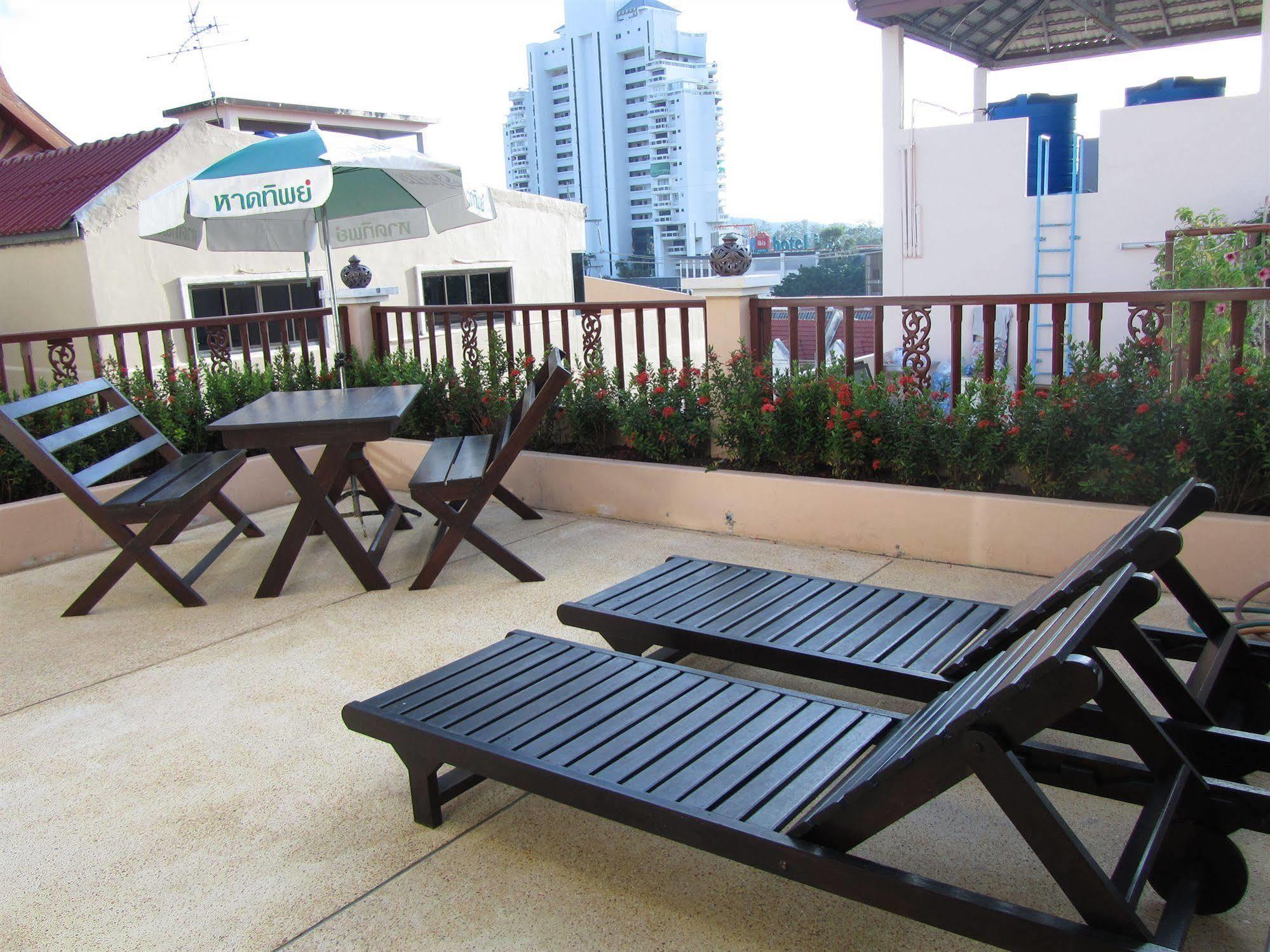 Sea Front Home Hotel - Patong Beach Exteriér fotografie